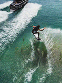 <em>wakeskate</em>